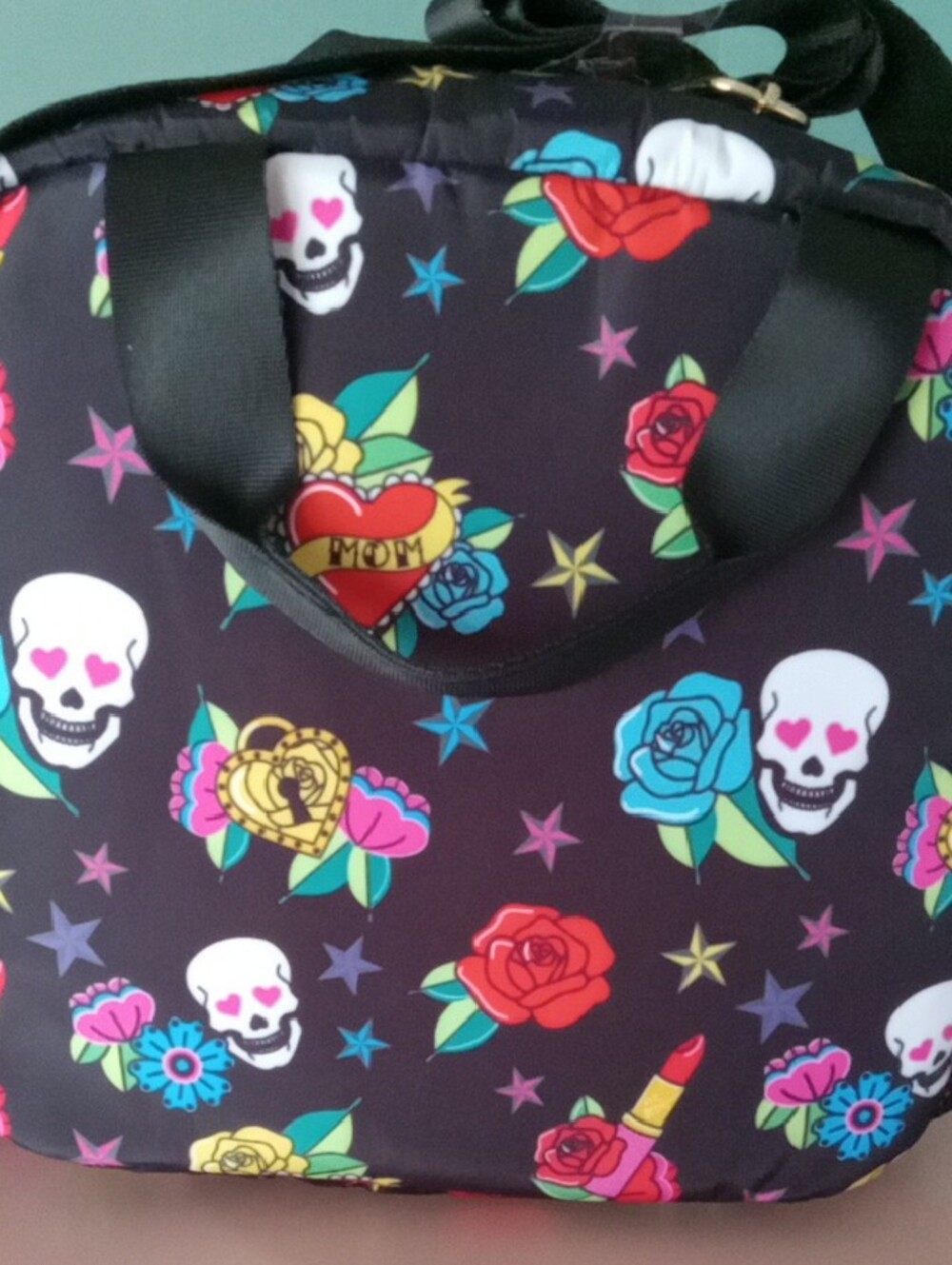 Betsey Johnson Black Skull Lunch Tote XL - Picture 4 of 6